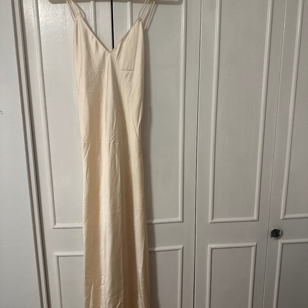 New with tag Zara midi dress size S